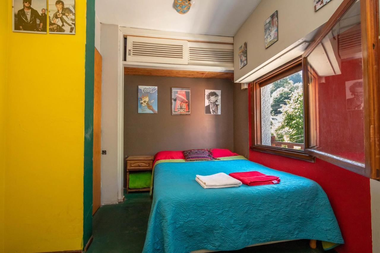 סן קרלוס דה ברילוצ'ה La Casona Hostel מראה חיצוני תמונה